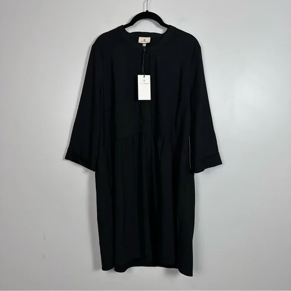 TUCKERNUCK Black Stretch Crepe Royal Shirt Dress - Picture 7 of 12